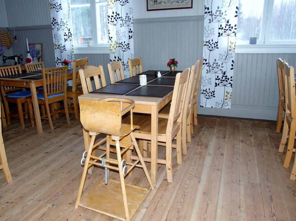 Hovra Vandrarhem Håvra Extérieur photo
